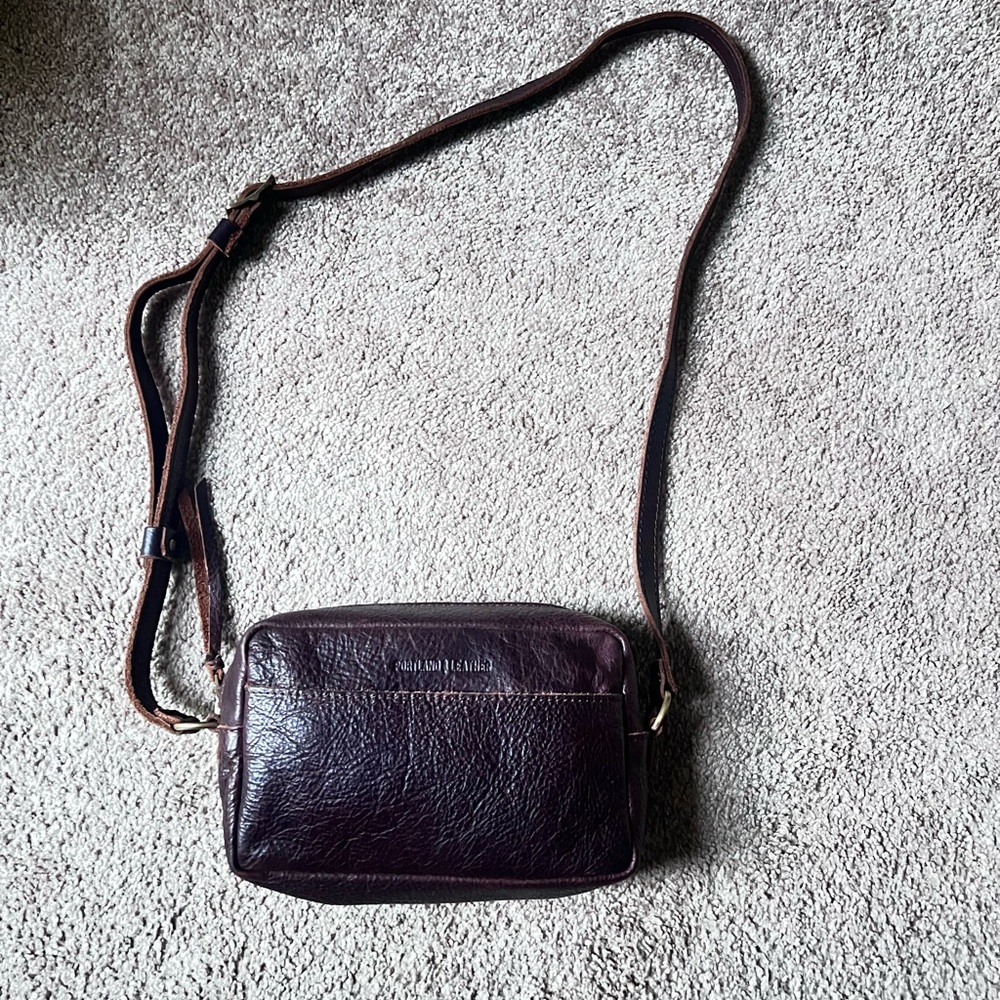 Portland Leather Large Camera Bag In Coldbrew